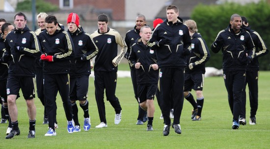 来者不善，柔佛新山马来超9场全胜，打入48球仅丢3球