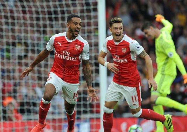 懂球帝2025年10月MVP候选出炉：凯哈姆入围，加布、门德斯在列