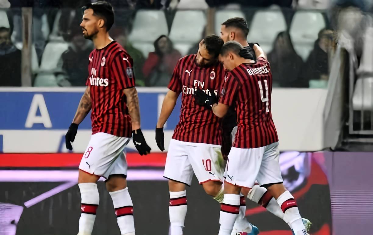 西媒：阿隆索未收到最后通牒，但老佛爷表示必须立即做出改变