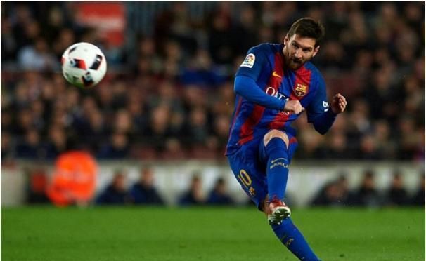 恩昆库转战意甲后表现低迷，转会费3700万欧元成“水漂”，难复巅峰状态。